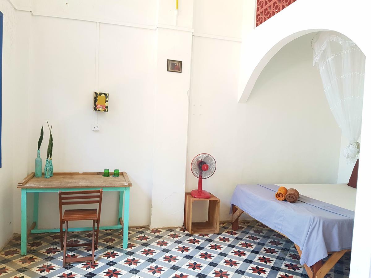 Baraca Guesthouse Кампот Экстерьер фото